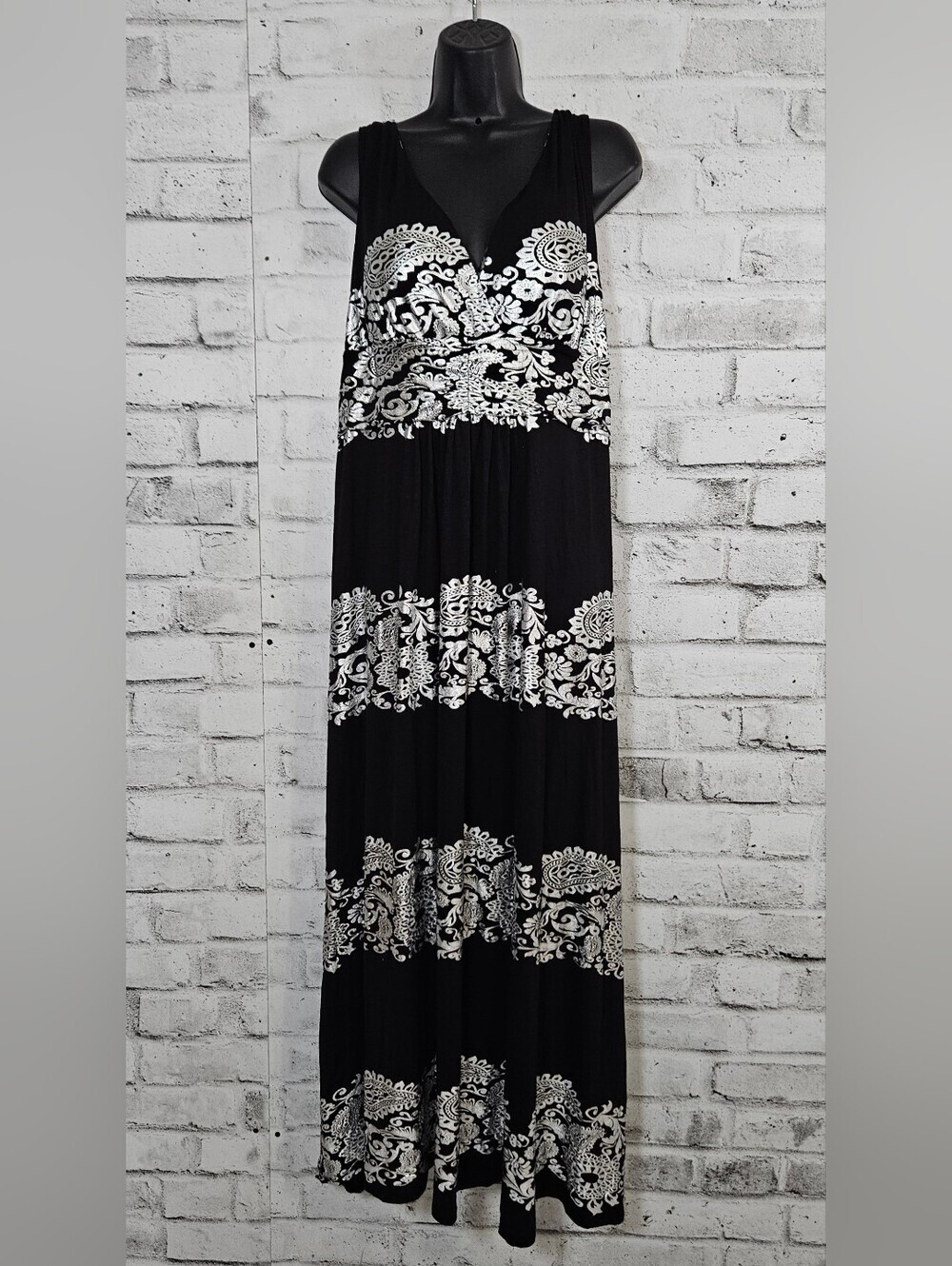 NWD Plus Black White Paisley Maxi Dress 2X Boho Sleeveless